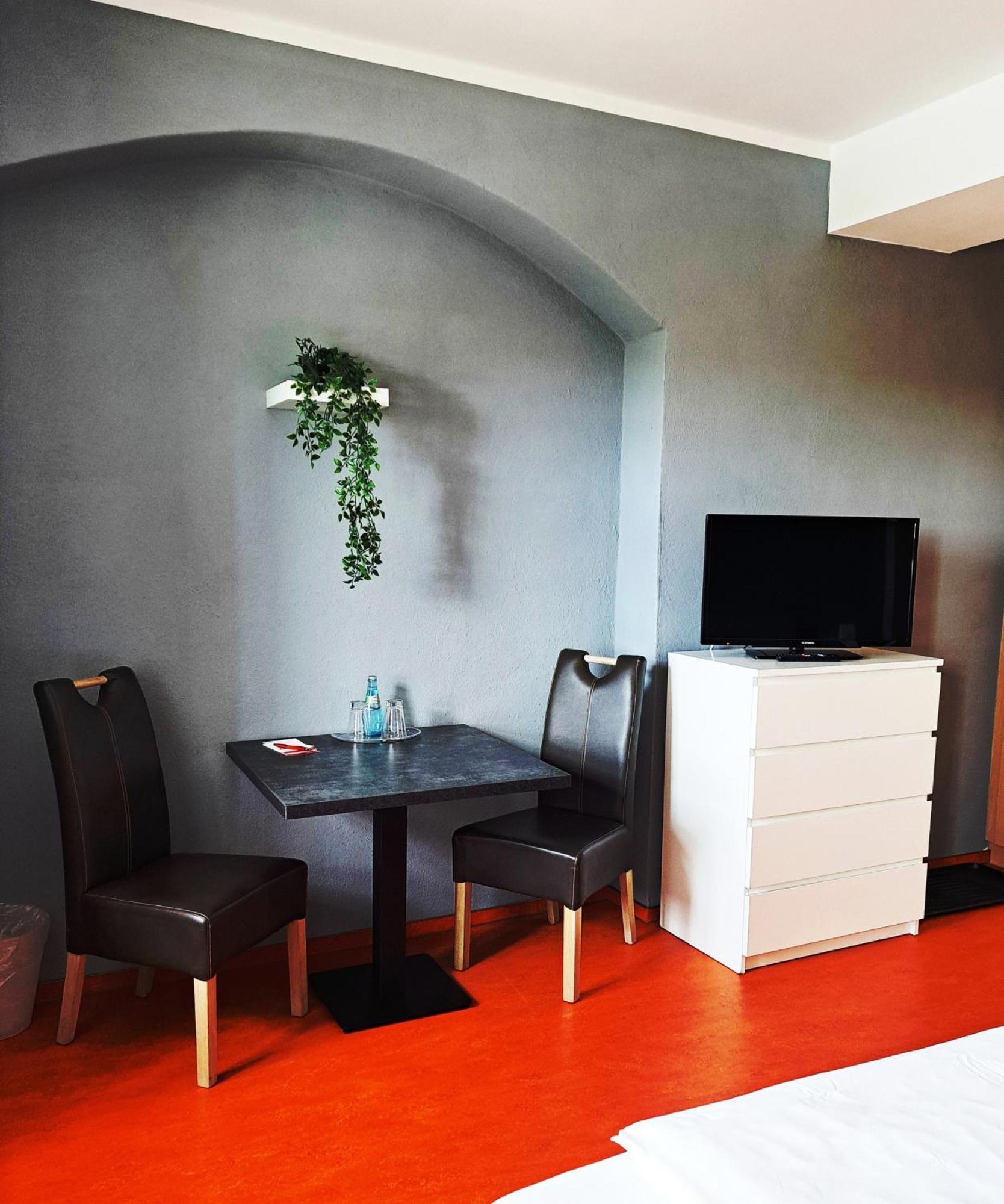 Hotel Altes Salzamt Bad Durrenberg Bagian luar foto